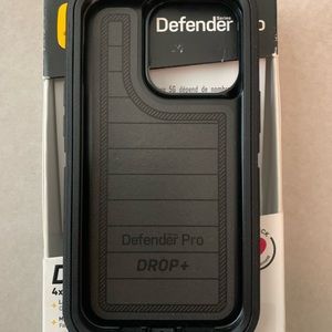 Otter Box Defender Pro Case for iPhone 13 Pro